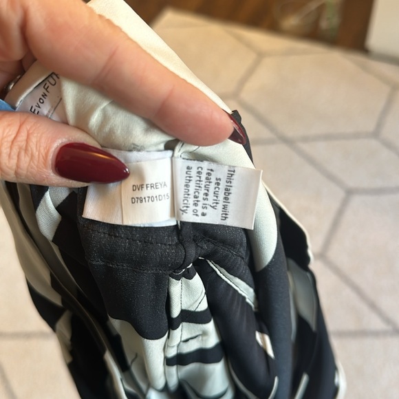 Diane von Furstenberg Freya Zebra-Print Drawstring Silk Dress DVF - Picture 14 of 15